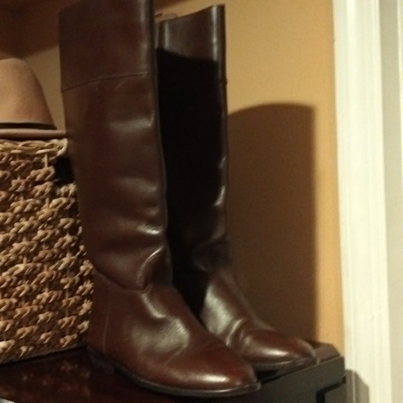 boots - Picture 4 of 14